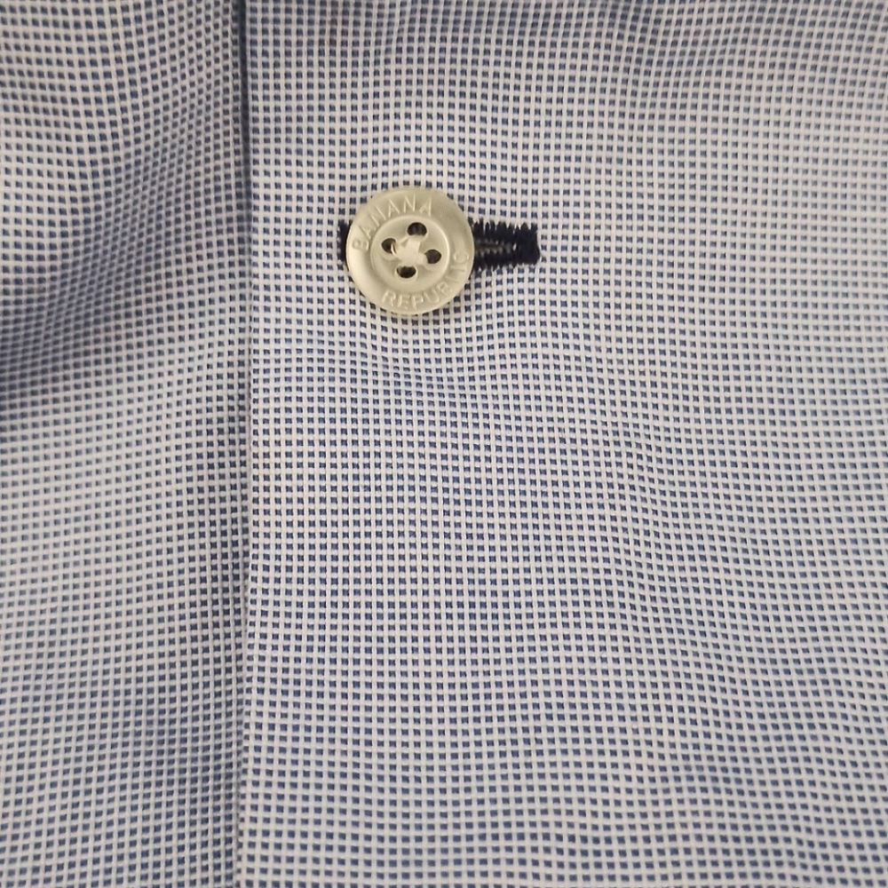 Banana Republic - Picture 3 of 9